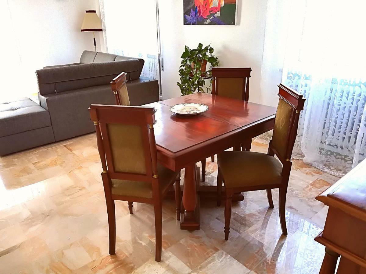 Casa Di Barbara Hotel Кастельони деле Стивиере Екстериор снимка